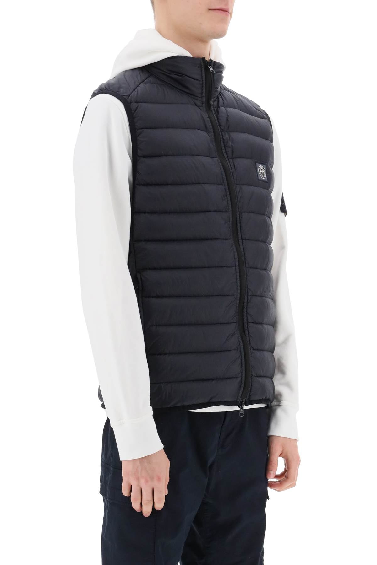 Stone island lightweight puffer vest in r-nylon down-tc