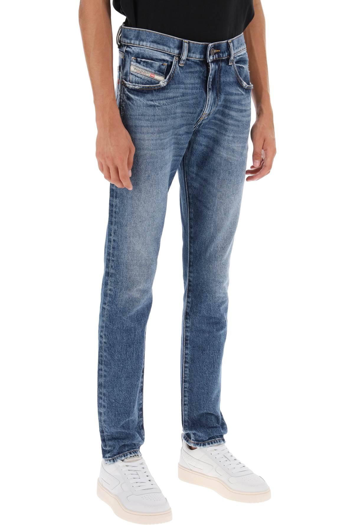 Diesel 2019 d-strukt slim fit jeans